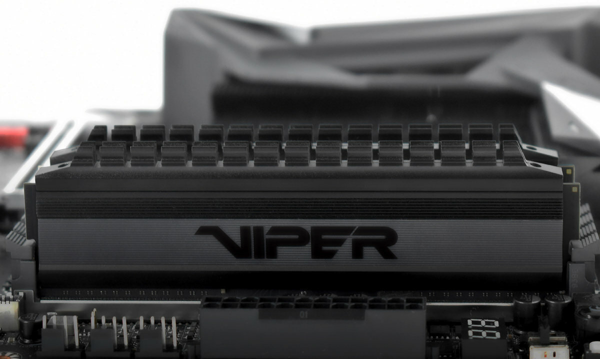 RAM-PATRIOT-VIPER-4-BLACKOUT-32GB-4