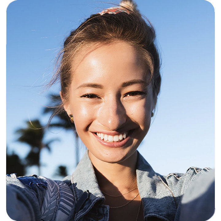 phprtNi5O F07 Front camera woman phprtNi5O F07 Front camera woman