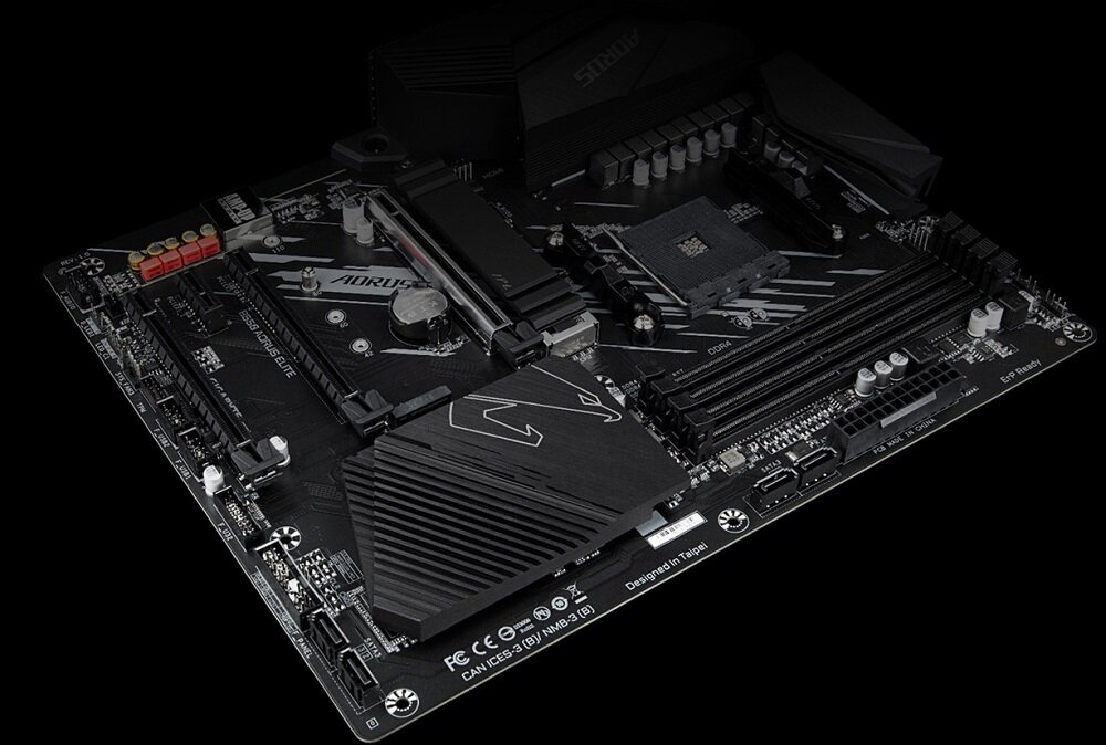 Płyta główna GIGABYTE B550 Aorus Elite - wydajny układ chłodzenia pasywne radiatory wydajność chłodzenia Smart Fan 5