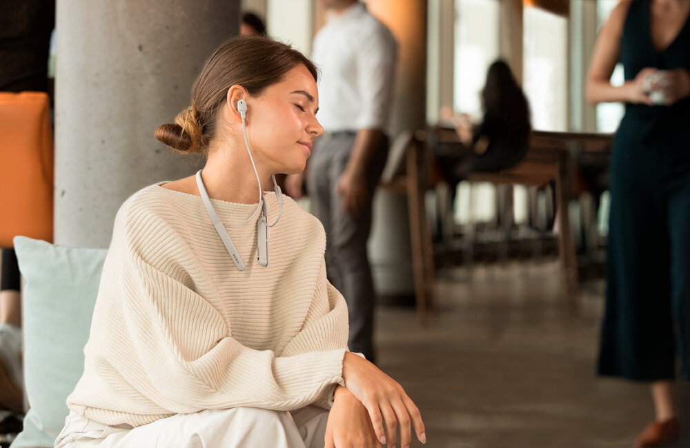 SŁUCHAWKI BLUETOOTH SONY WI1000XM2S.CE7 DOUSZNE SREBRNE przetwornik