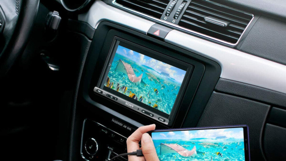 Radio samochodowe SONY XAV-3500 - łączność ze smartfonem