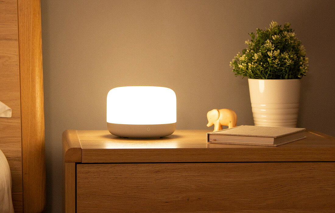 Lampka nocna YEELIGHT YLCT01YL regulacja jasnosci kolory temperatury