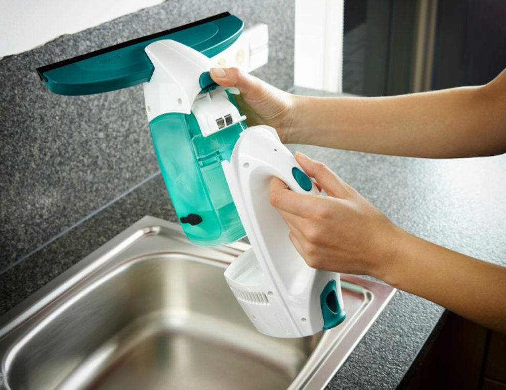 Myjka do okien LEIFHEIT Dry&Clean 51021 + Spryskiwacz latwe czyszczenie zdejmowany zbiornik na wode