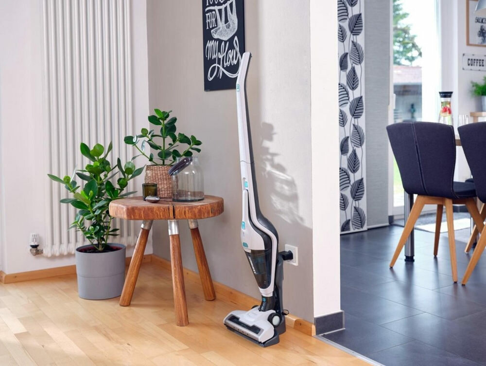 Odkurzacz LEIFHEIT Rotaro PowerVac 2w1 ladowanie czas pracy uzytkowanie wyposazenie akumlator litowo jonowy