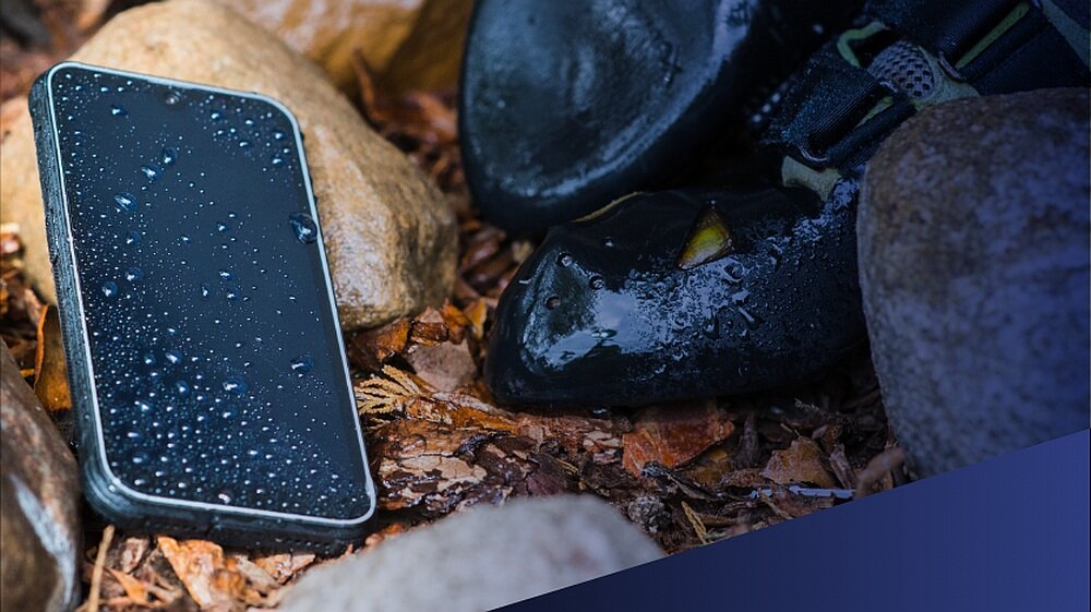 Smartfon MAXCOM MS572 4G odporność obudowa wodoszczelność