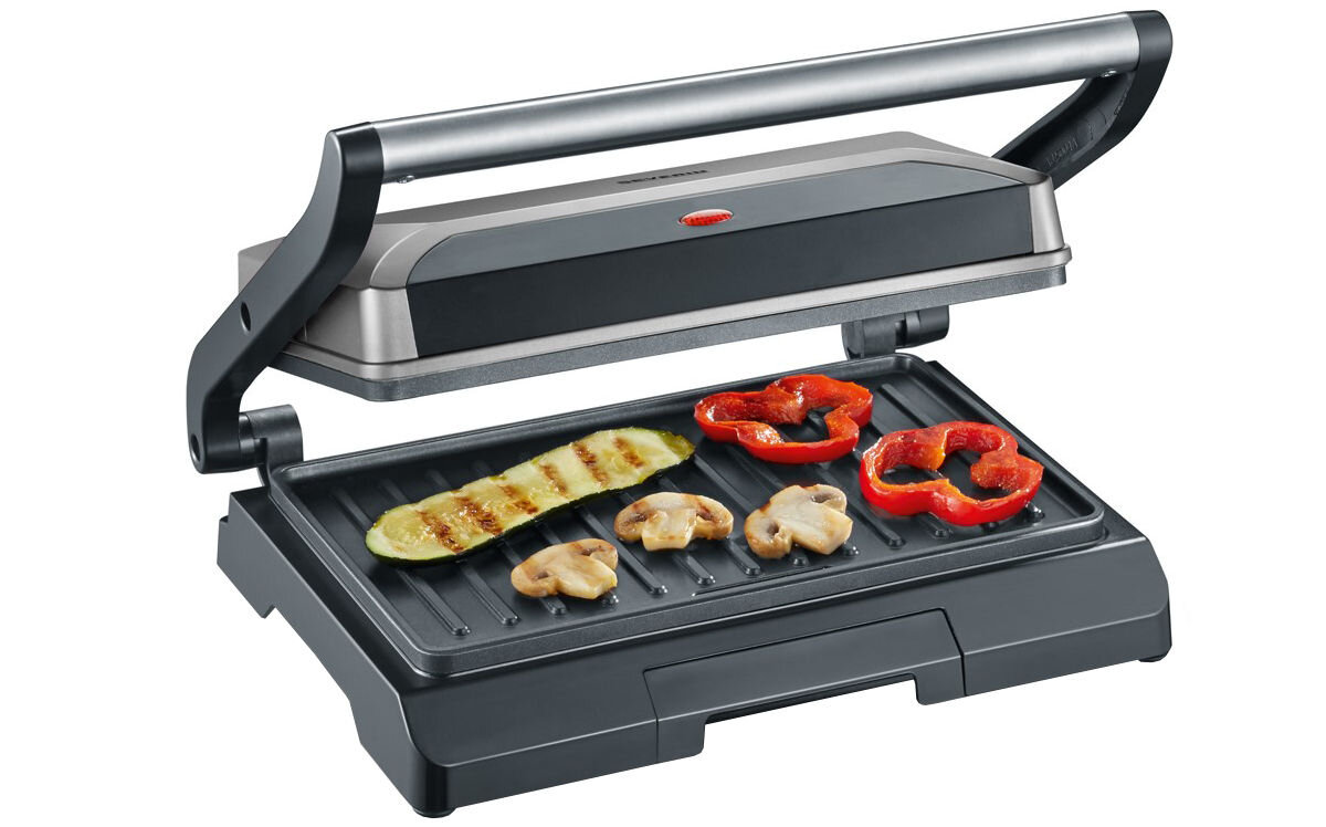 Grill elektryczny SEVERIN KG 2394, waga, wymiar, przechowywanie, szafka, blat, na białym tle grill frontem lewo skos