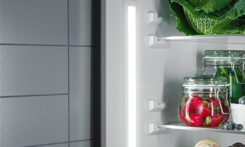 ELECTROLUX-LTB1AF14W0 lodówka oświetlenie led równomiernie urządzenie energooszczędne