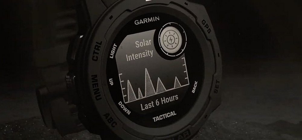 Zegarek sportowy GARMIN Instinct Solar bateria zasilanie ładowanie panele słoneczne fotowoltaika 