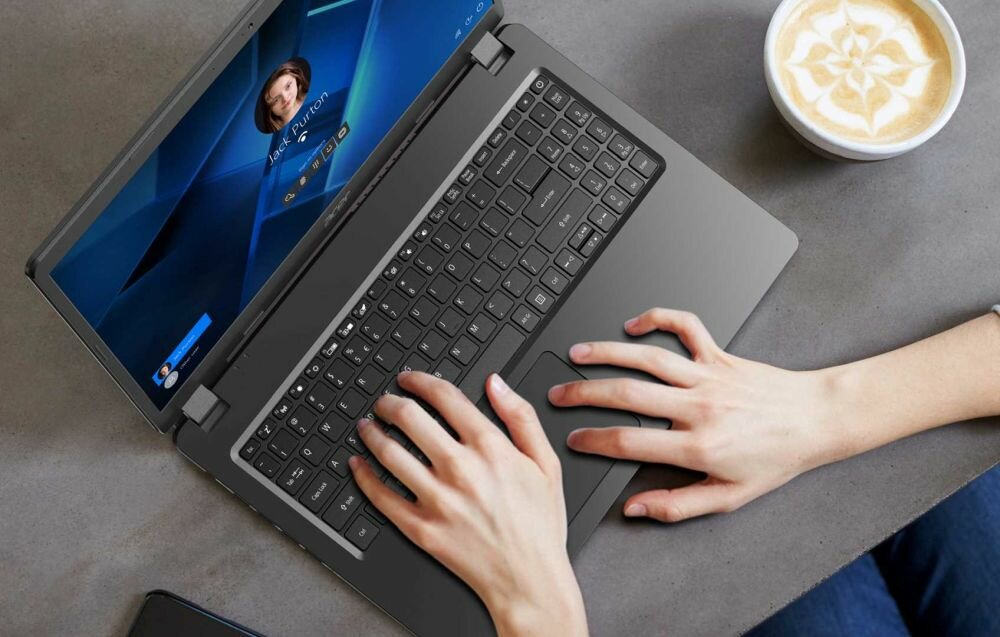 Laptop ACER Extensa 15 - dysk SSD