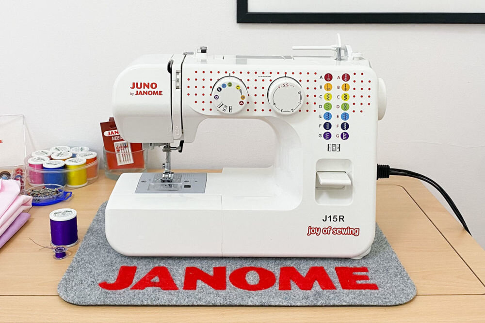 Maszyna do szycia JANOME Juno J15R perfekcyjne projekty