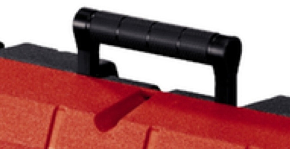 Walizka narzędziowa EINHELL E-Box M55-40 zbliżenie na uchwyt białe tło ergonomiczny uchwyt waga około 3,25 kg udźwig do 30 kg rozmiar 54,9 × 14,7 × 41 cm