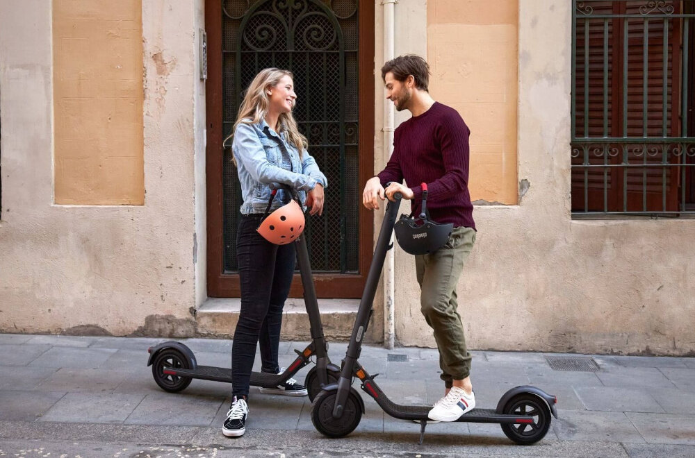 Hulajnoga elektryczna SEGWAY Ninebot Kickscooter E22E Szary udzwig maksymalne obciazenie