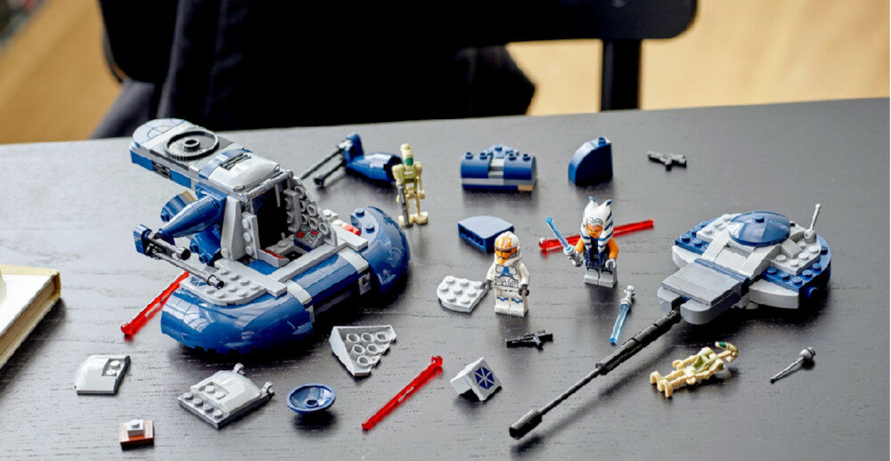 LEGO Star Wars Czołg opancerzony AAT 75283