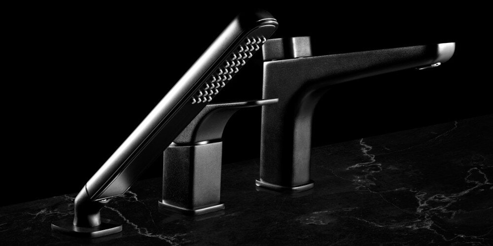 BATERIA WANNOWA DEANTE HIACYNT NERO BQH N13M CZARNY minimalistyczna kolekcja spójny styl zaokrąglone kształty aerator wylewka słuchawka bateria