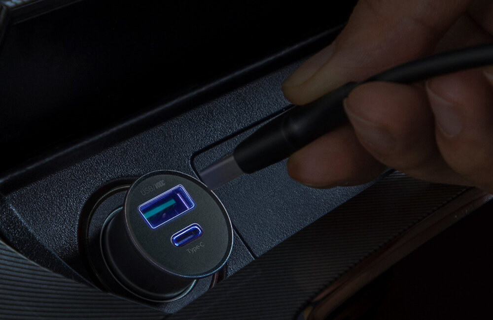 ŁADOWARKA SAMOCHODOWA BASEUS CIRCULAR METAL 30W CZARNA kompatybilność dwa urządzenia wejścia USB typ B typ C zapalniczka samochodowa