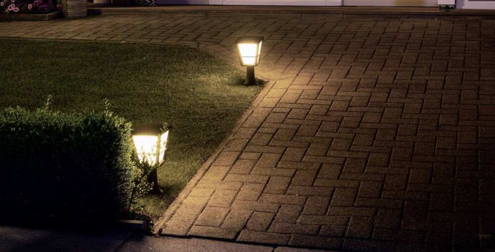 Lampa ogrodowa PHILIPS HUE 915005732501 moc 15