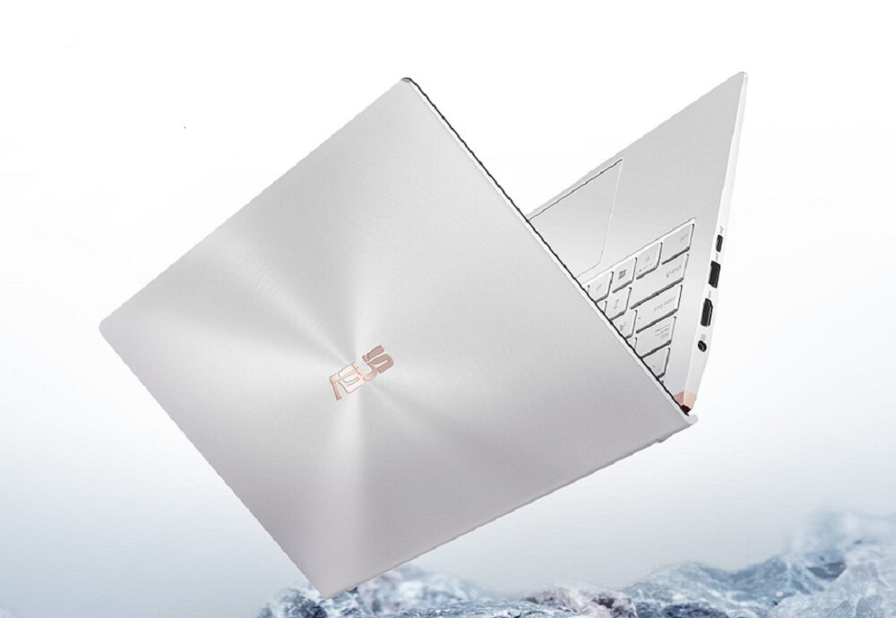 Laptop-ASUS-ZenBook-14 - wygodna mobilnosc