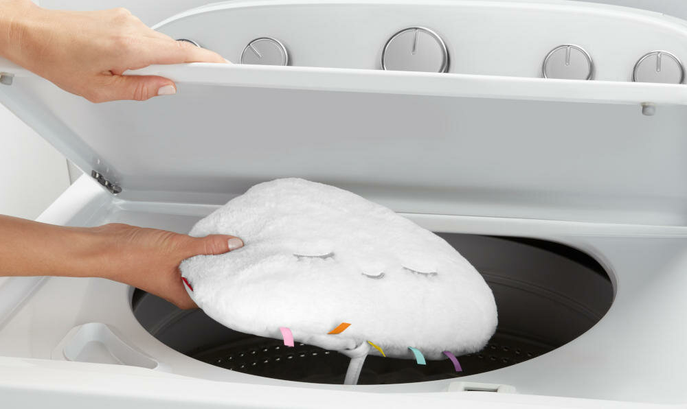 FISHER-PRICE-SENNE-CHMURKA zabawka plusz pranie pralka czystość zdrowie dziecko