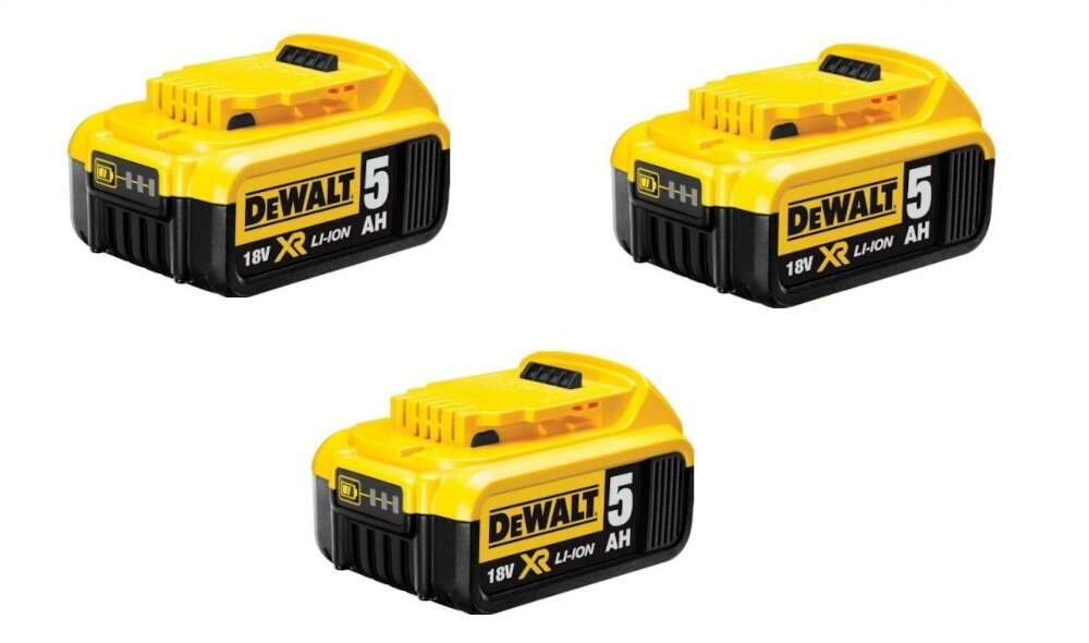 Zestaw Combo DEWALT DCK204P3T 3 akumulatory o pojemności 5,0 Ah napięciu 18 V wskaźniki naładowania jasna dioda LED