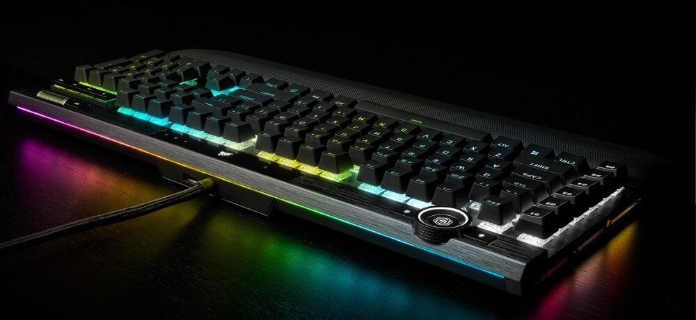 Klawiatura Corsair K100 RGB - wytrzymała konstrukcja smukła lekka wytrzymała 44-strefowe podświetlenie