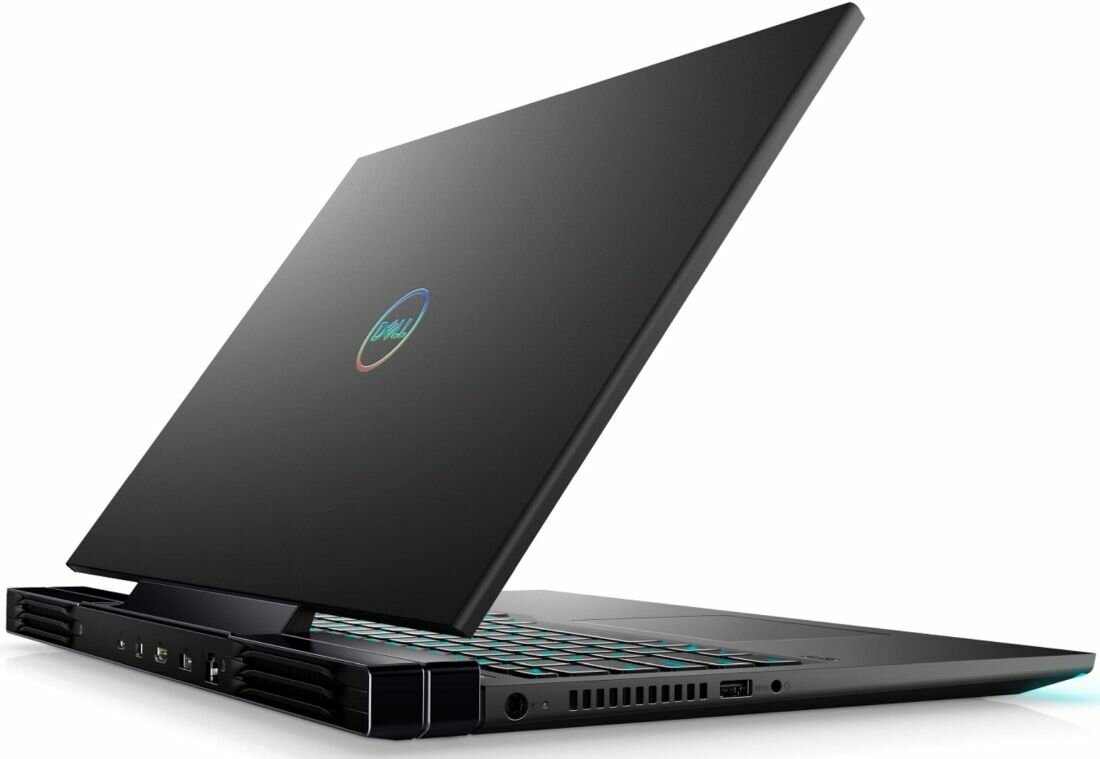 Laptop z otwartą pokrywą, widoczny z boku, z podświetlaną klawiaturą i logo DELL na obudowie. W tle widać porty i otwory wentylacyjne.