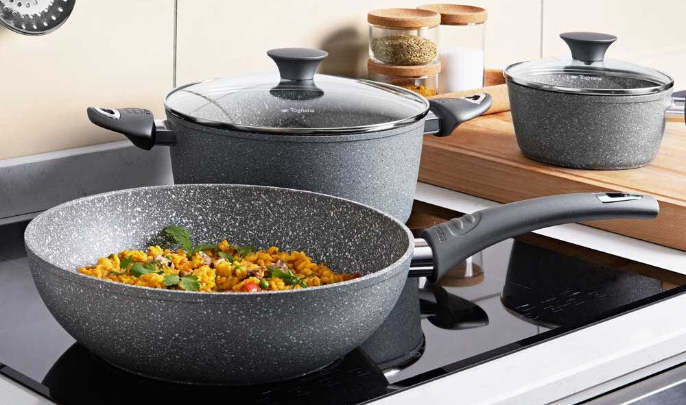 Garnek TOGNANA Pure Roq kute aluminium wykonanie materiał
