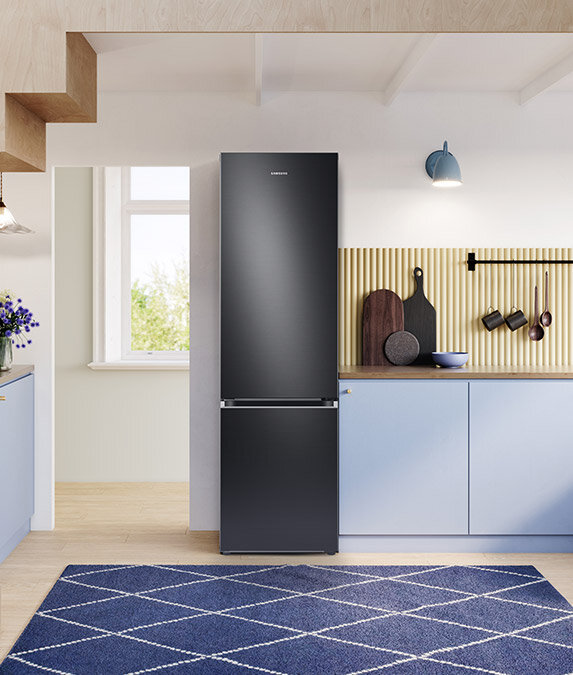 Ponadczasowa stylistyka lodówki Samsung Ponadczasowa stylistyka lodówki Samsung