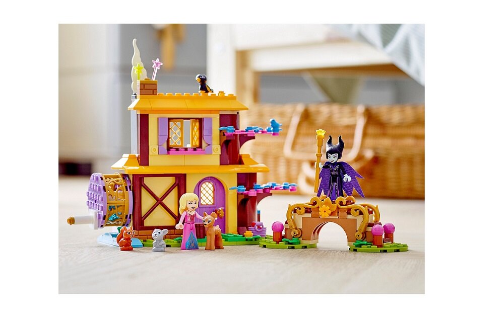 LEGO Disney Princess Leśna chatka Aurory 43188 wiejska chatka budynki most