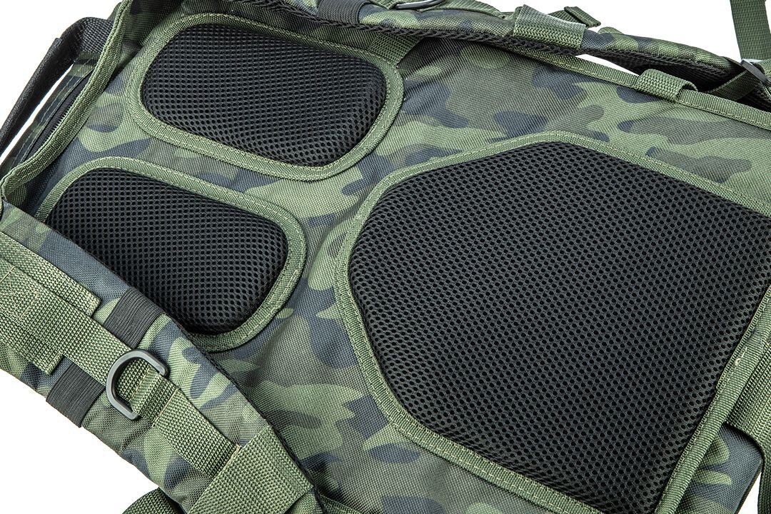 Plecak monterski CAMO NEO 84-321 z profilowanymi pasami nośnymi, miękkimi plecami i pasem piersiowym