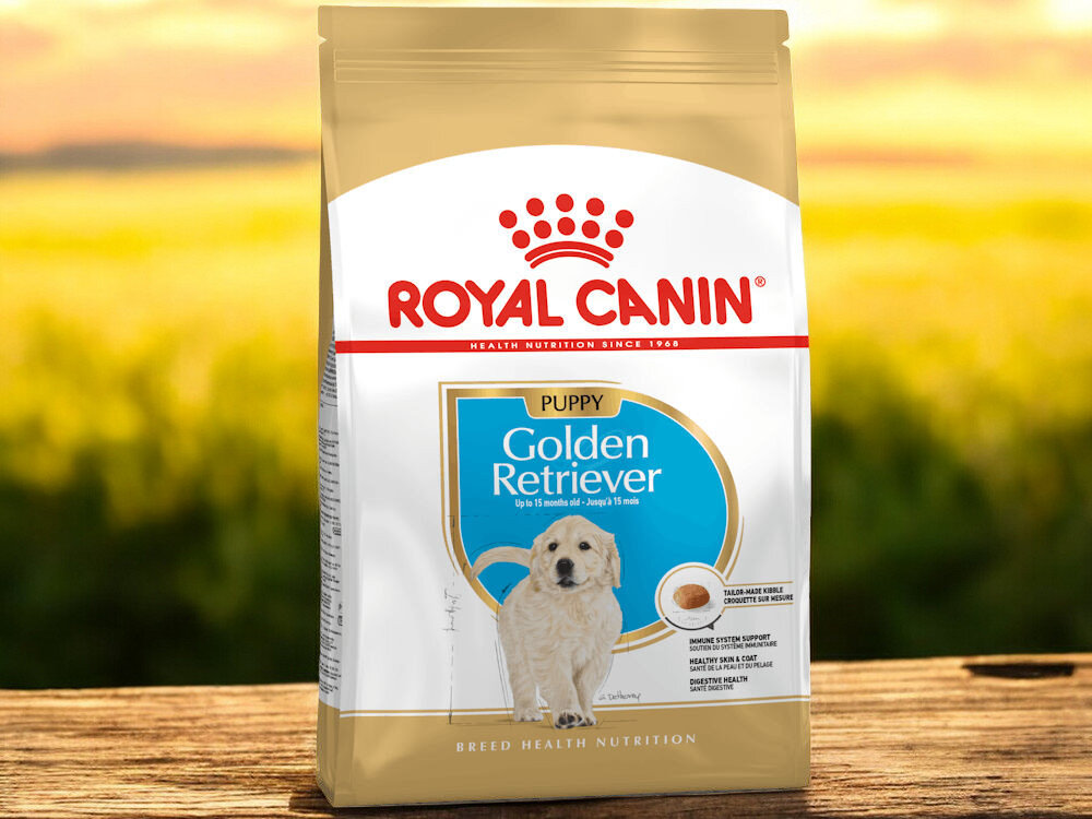 Karma dla psa ROYAL CANIN BHN Golden Retriever Puppy 3 kg naturalne składniki opakowanie na tle łąki