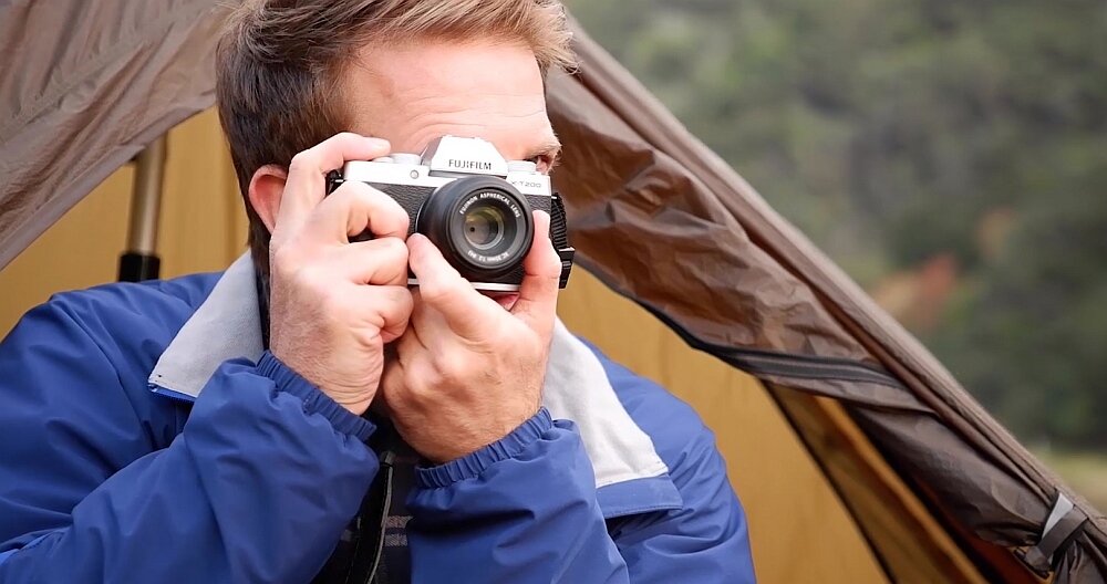 Aparat FUJIFILM X-T200 autofocus ostrość kontrast faza punkty af