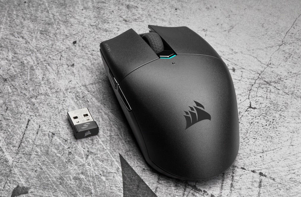 Mysz CORSAIR Katar Pro - wygląd ogólny mysz gamingowa wygodna praca podświetlenie RGB