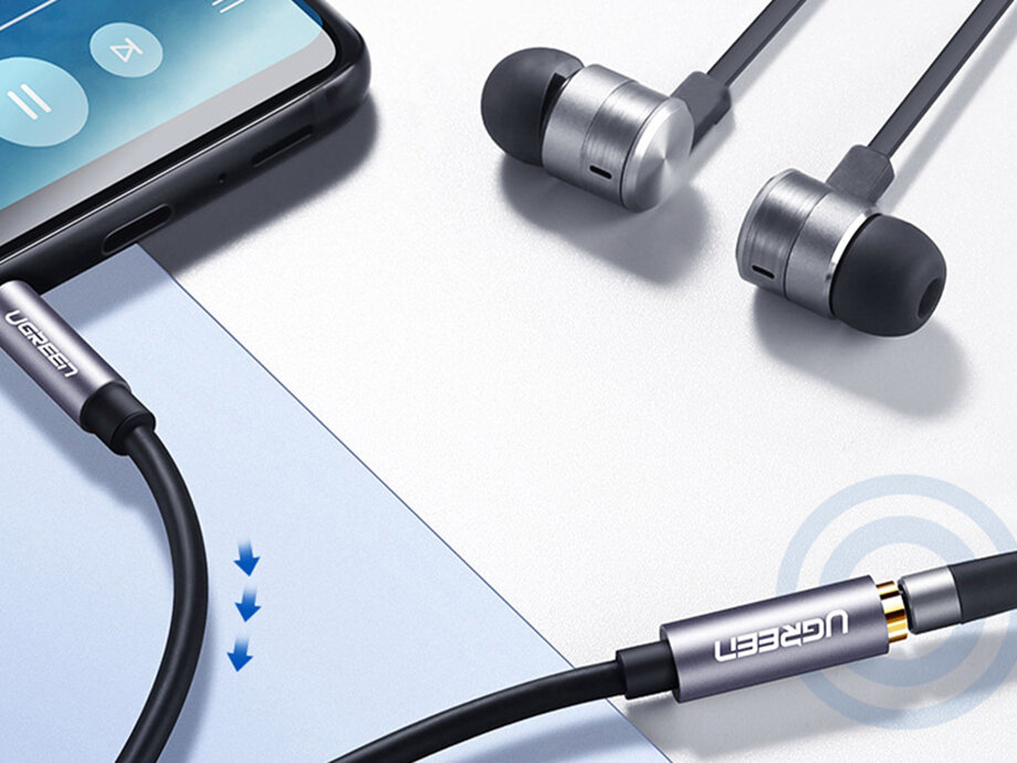 Kabel UGREEN Przewód Jack 3.5 mm (męski) - Jack 3.5 mm (żeński) długości 1 m komputera, smartfona lub tabletu słuchawek - przedłużka łącząca słuchawki i smartfon