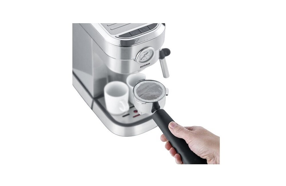 EKSPRES KOLBOWY ESPRESSA SEVERIN KA 5995 Łatwe czyszczenie automatyczne odkamienianie