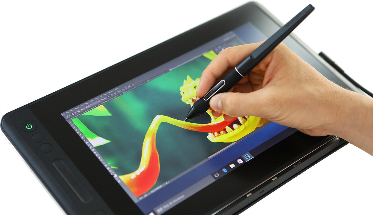 Tablet graficzny HUION Kamvas Pro 12 ekran odblaski powłoka widoczność powierzchnia