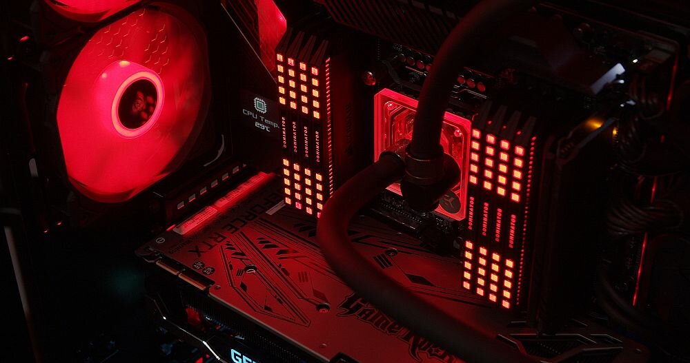 Komputer MAD DOG Blue I9-10980XE 128GB 2+4T SSD RTX3090 24 1600W W10P -  Dźwięk