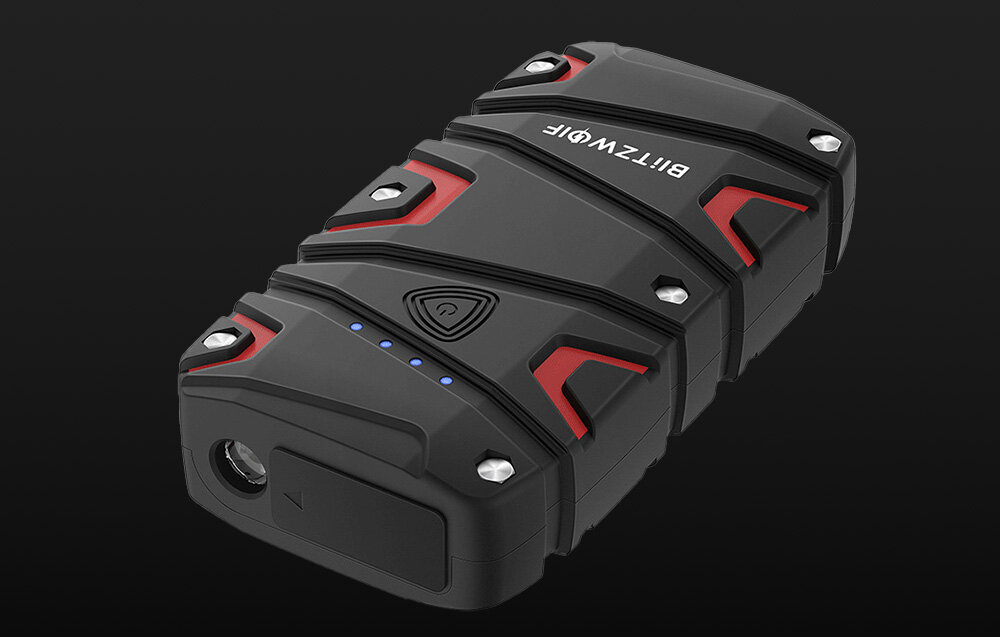 BLITZWOLF Jump Starter BW-JA1 powerbank na ciemnym tle
