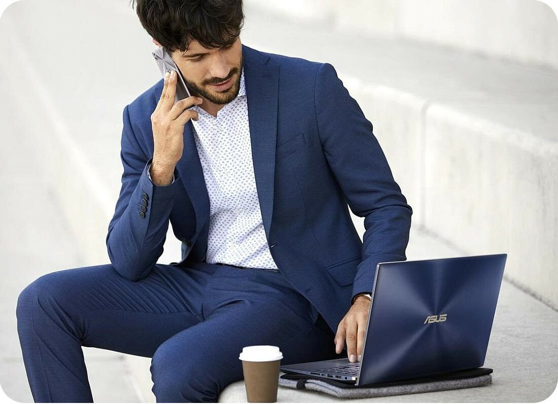 Laptop ASUS ZenBook 15 UX533 - Bateria