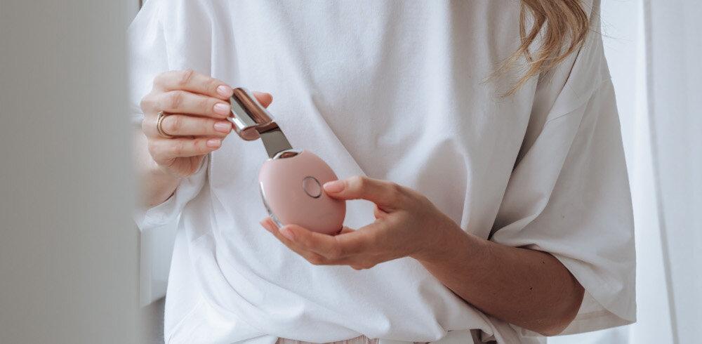 Urządzenie do peelingu kawitacyjnego BEAUTIFLY B-Scrub Perfume