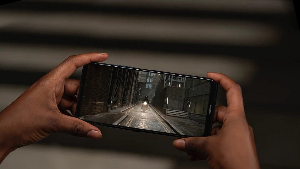 Smartfon NOKIA 8.3 5G ekran wyswietlacz kolory rozdzielczość przekątna full hd oglądanie