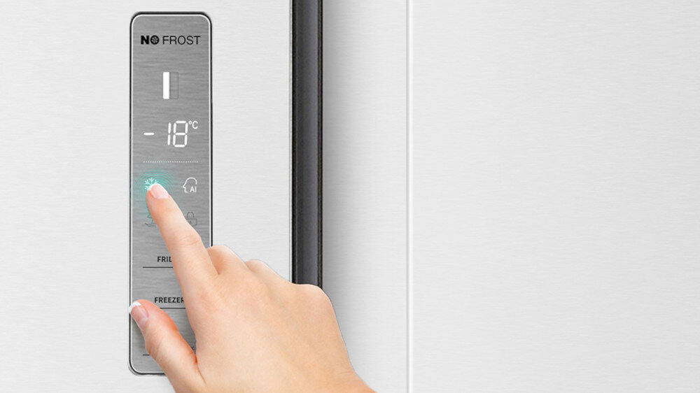 LODÓWKA HISENSE RS677N4AWF sterowanie elektroniczne panel ustawienia funkcje kostki lodu mrożenie woda dyspenser