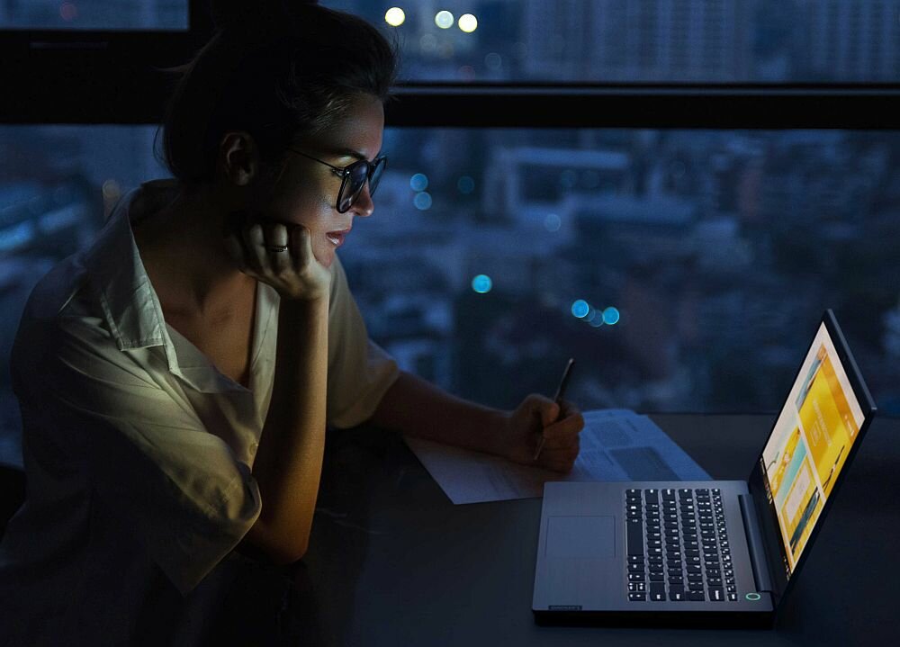 Laptop LENOVO ThinkBook 14 - Bateria