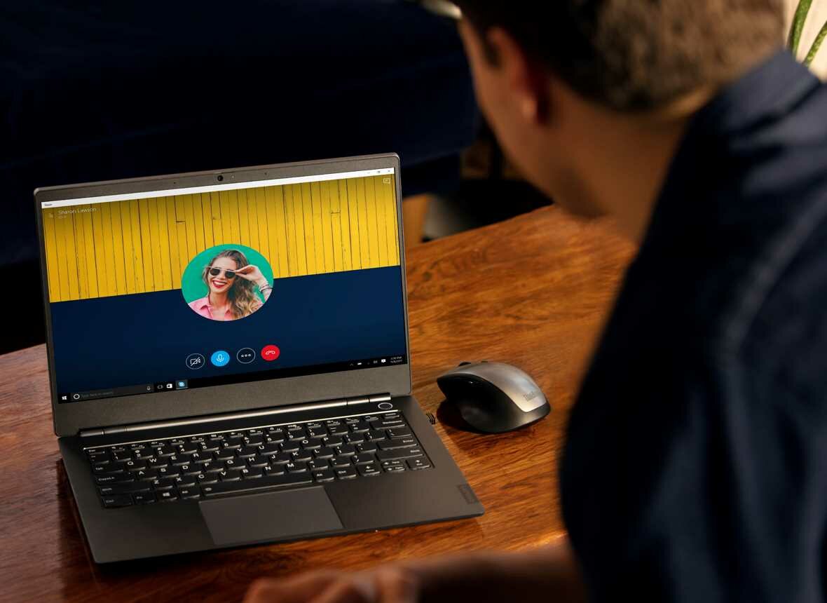 Laptop LENOVO ThinkBook 14 - USB typu C