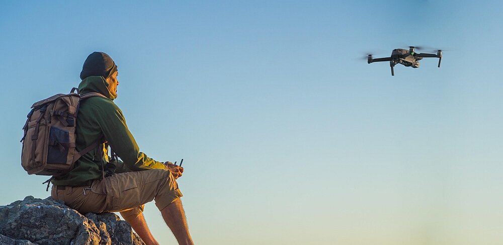 Dron DJI Mavic 2 Zoom sterowanie kontroler pilot 