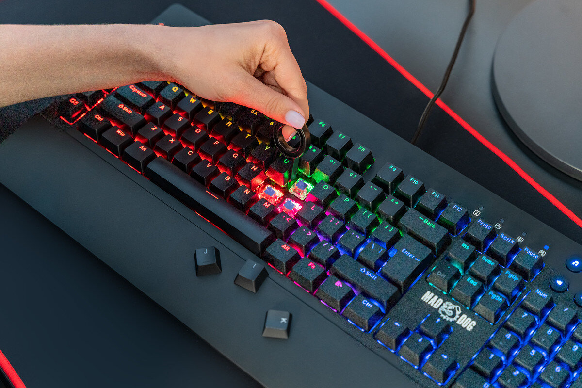 Klawiatura MAD DOG GK950 BLUE Kailh RGB podswietlenie rgb