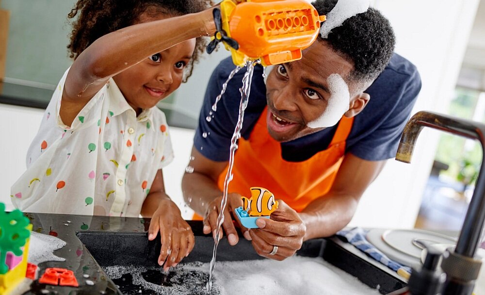 LEGO Duplo Przygoda w łodzi podwodnej 10910 rozwija