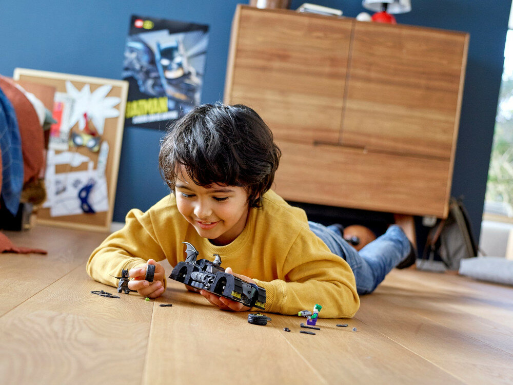 LEGO Batman Batmobile: w pogoni za Jokerem 76119 aplikacja lego life