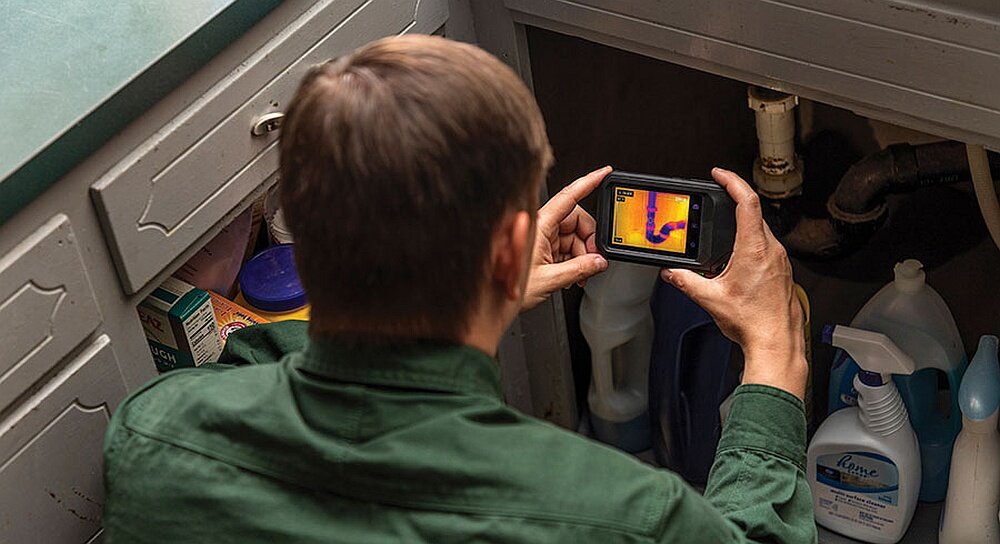 Kamera termowizyjna FLIR C3-X obiektyw ekran nagrywanie zakres pomiar obudowa odporność