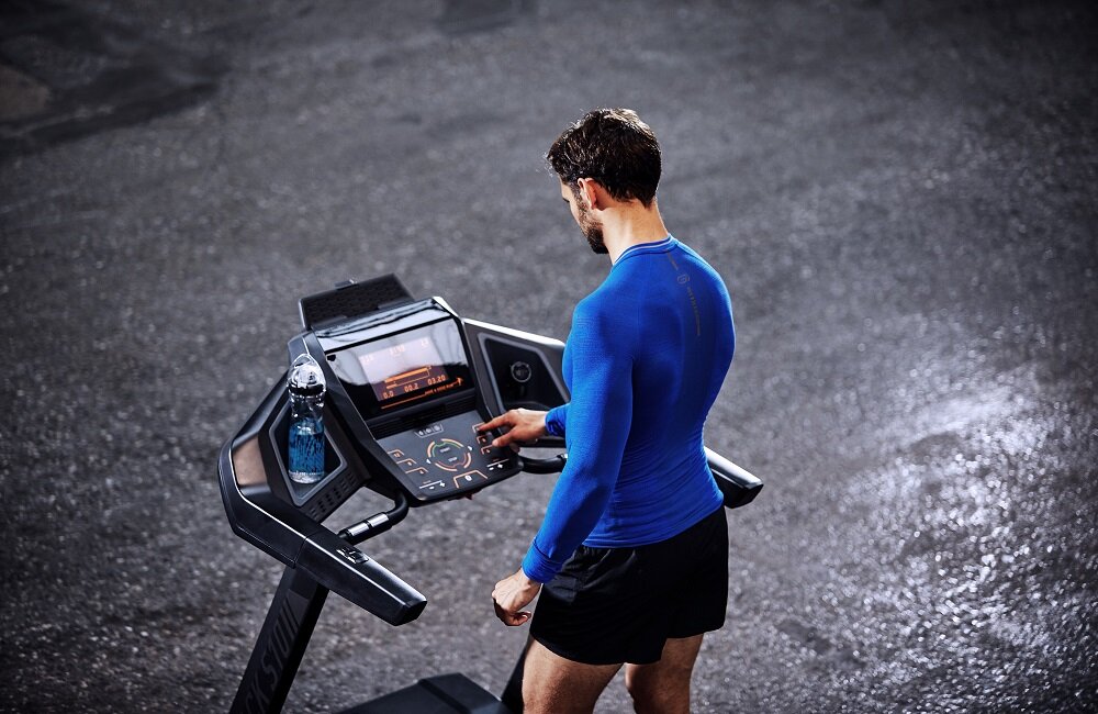 Bieżnia elektryczna KETTLER Alpha Run 800 Spory wybór programów treningowych