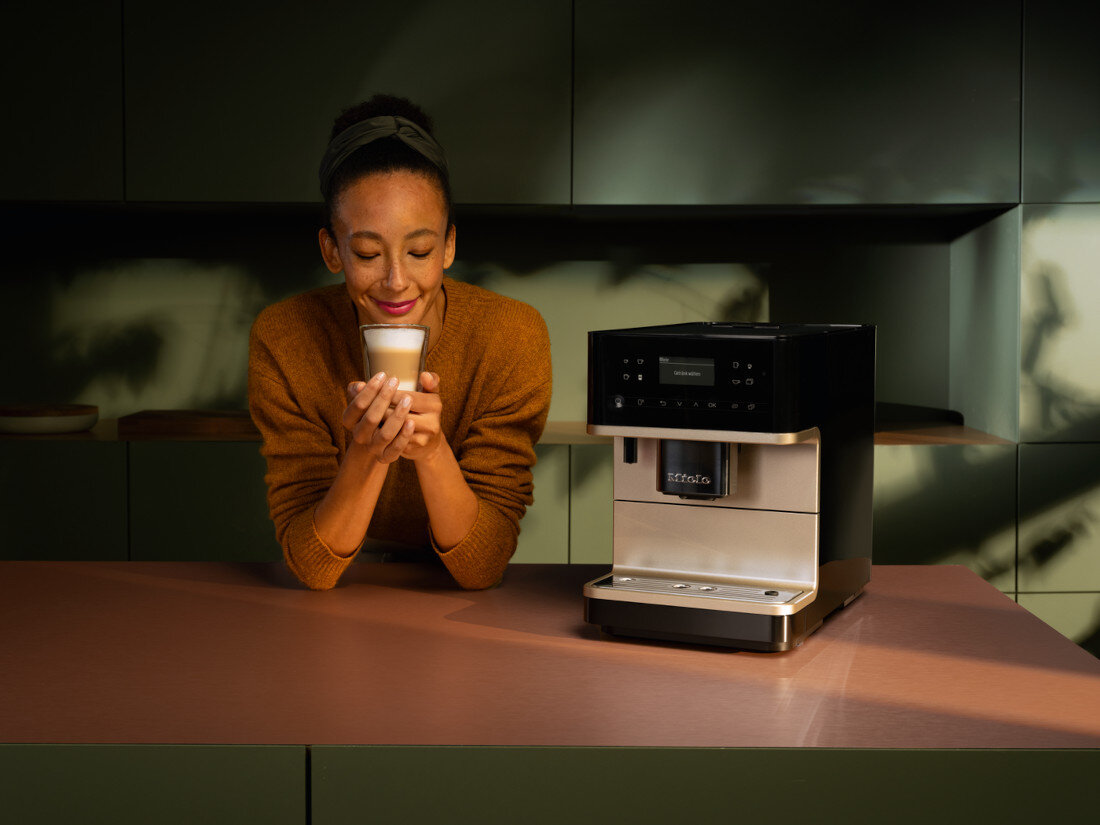 Ekspres MIELE CM CM 6360 Czarny 8 profili uzytkownika parametry